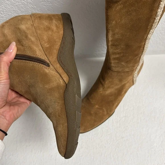Leather Suede Tan Knee-High wedge Boots 8 - Picture 7 of 13